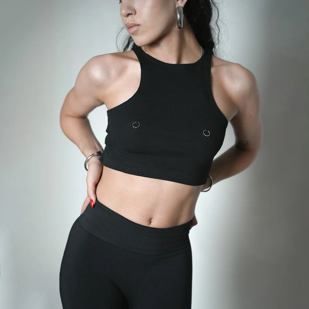 NIPPLE PIERCING CROP — 3