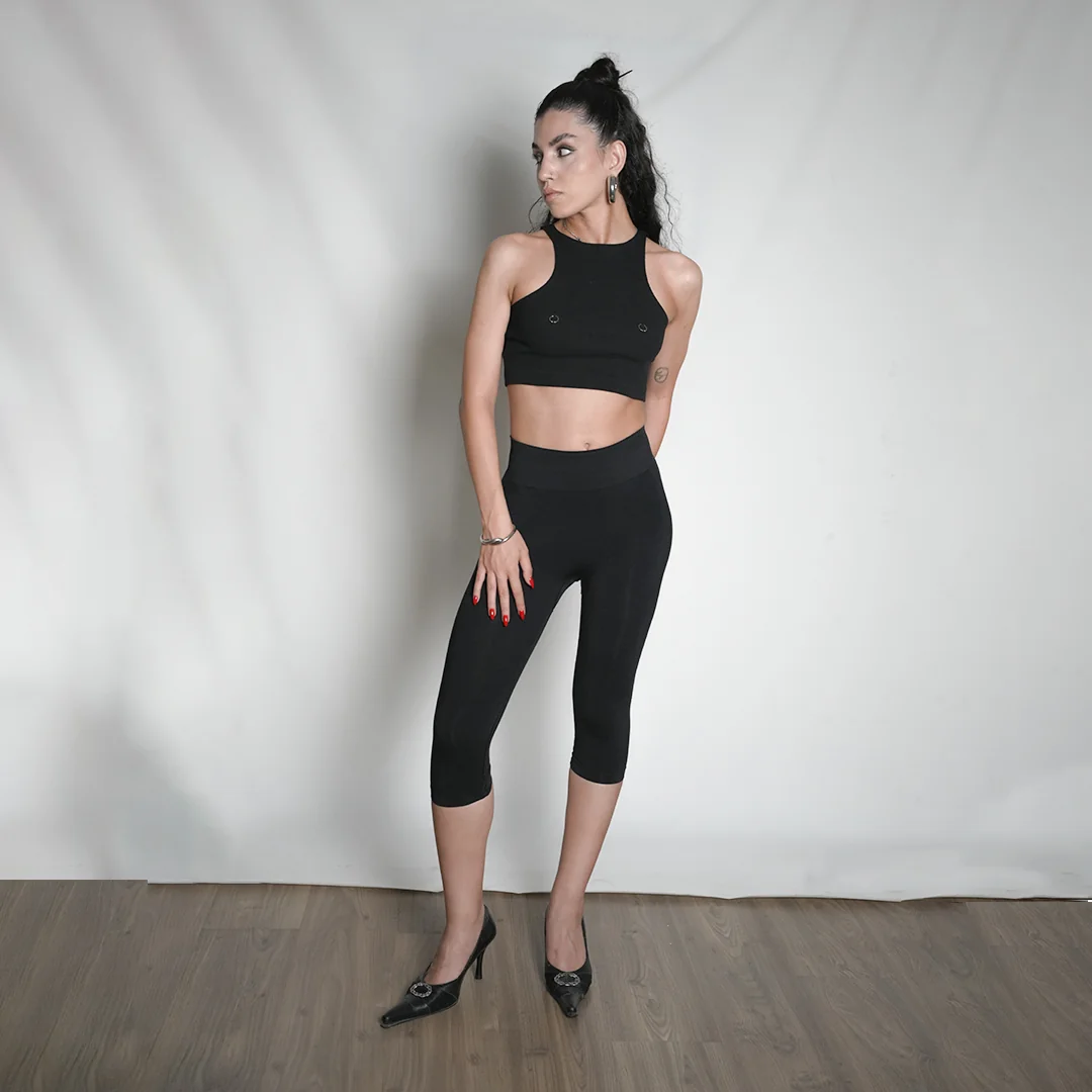 NIPPLE PIERCING CROP — 5